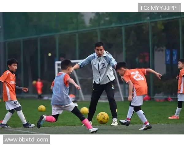 足球球星一年假期多少天揭秘 他们的休息时间到底有多充裕