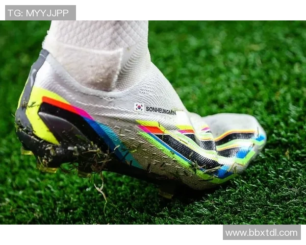 球星同款最帅足球鞋大集合,打造你专属的冠军脚步